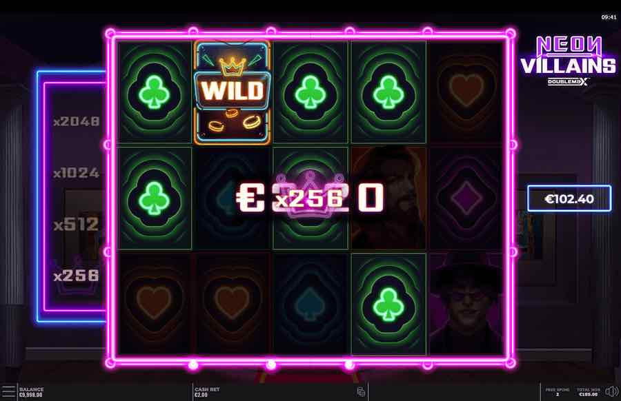 Neon Villains Slot Free Spins Feature 